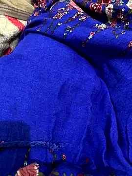 heena13 online show from 11/20/25, 07:19