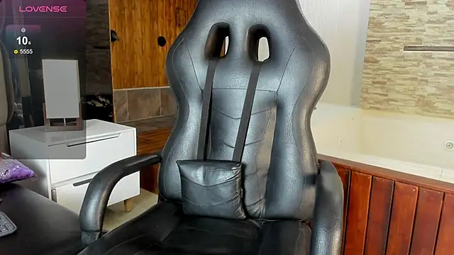 Hanna lens online show from 01/09/25, 05:11