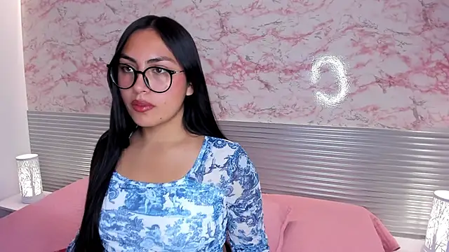  Danaa online show from 09/15/25, 08:31