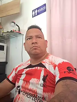 siatodo02 online show from 12/29/24, 04:19