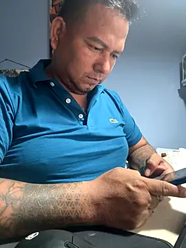 siatodo02 online show from 09/22/25, 09:39