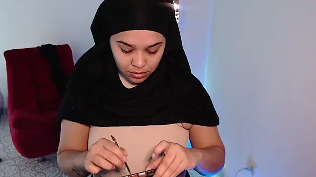 Snapshot of VenussTits97 chatting on 03/10/25, 11:49 VenussTits97 online show from 03/10/25, 11:49