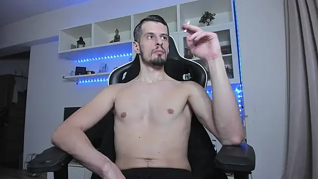 ToddClaytonn online show from 12/21/25, 01:35