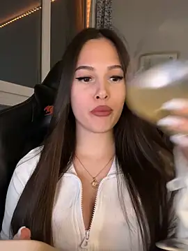 EricaWalls online show from 03/21/26, 07:28