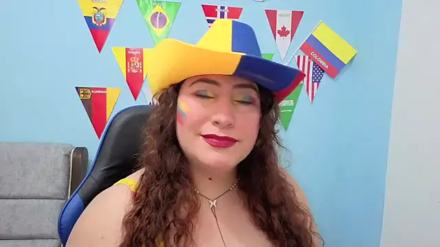 catalina boobs online show from 06/18/26, 12:33