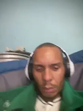 littybrowela12 online show from 12/14/25, 01:38