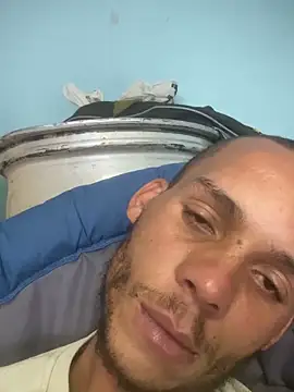 littybrowela12 online show from 12/17/25, 12:22