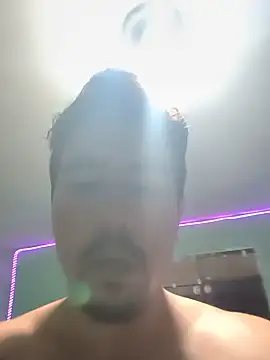 Kenzolamoglia online show from 05/16/26, 04:53