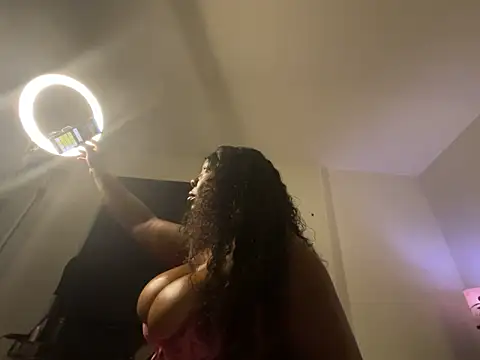 XXXLollipopsJuicy online show from 04/19/26, 08:13