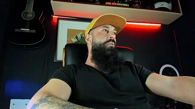 axxelrich  online show from 01/26/25, 01:47