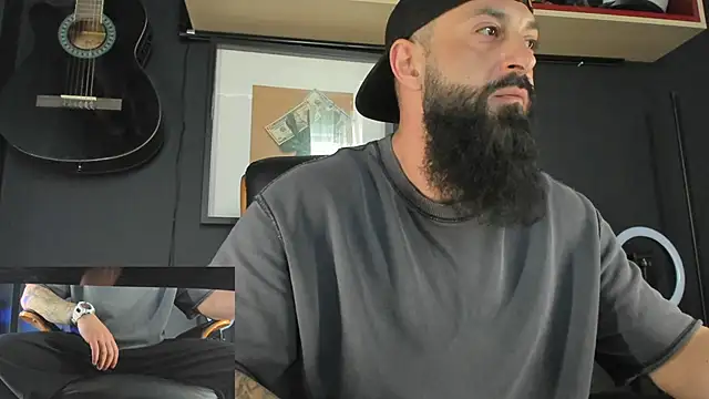 axxelrich  online show from 02/16/25, 10:43