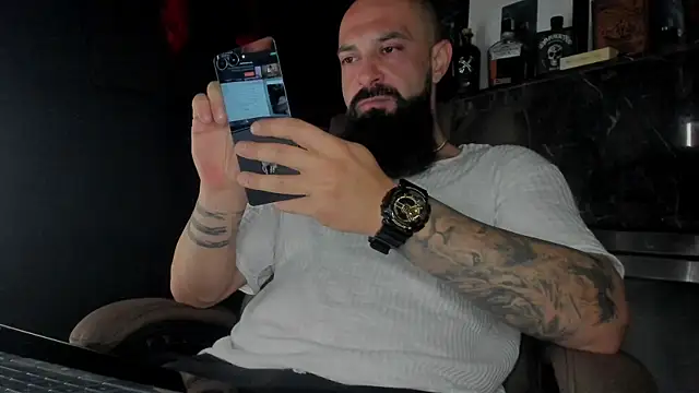 axxelrich  online show from 10/03/25, 02:52