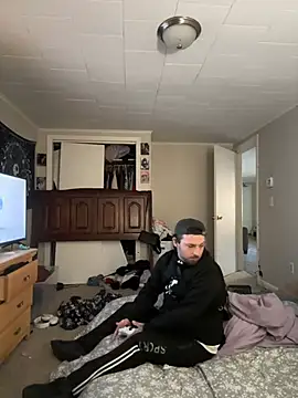 menaceswife online show from 01/08/25, 02:14