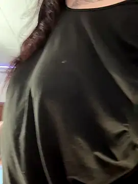 menaceswife online show from 10/01/25, 06:36