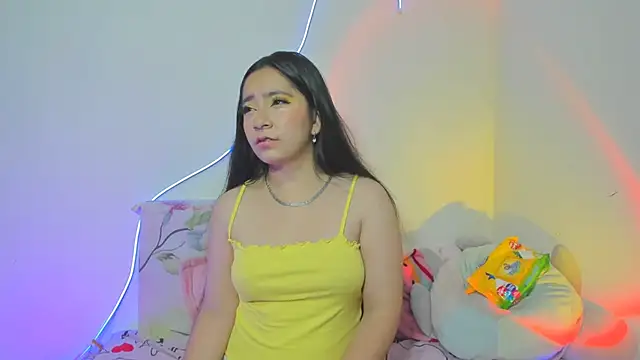 litle mily  online show from 10/30/25, 09:26