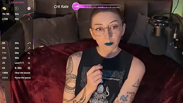 lovelylucyy online show from 02/09/25, 11:25