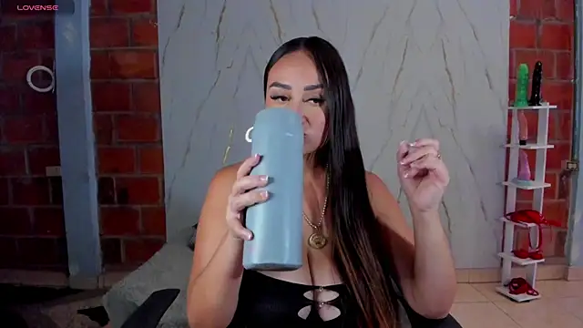 IsaSixty9 online show from 04/08/26, 08:20