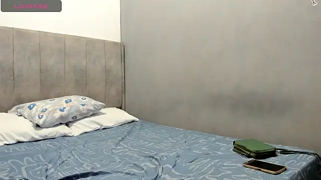 Snapshot of briyinabloom_ chatting on 09/11/25, 06:08 briyinabloom online show from 09/11/25, 06:08