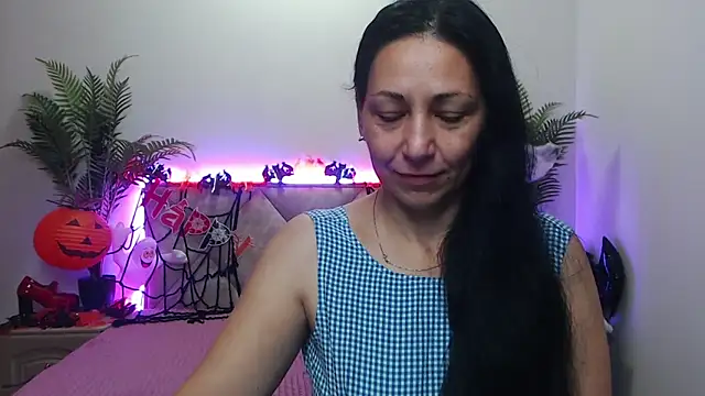 LiluGrants online show from 10/19/25, 06:08