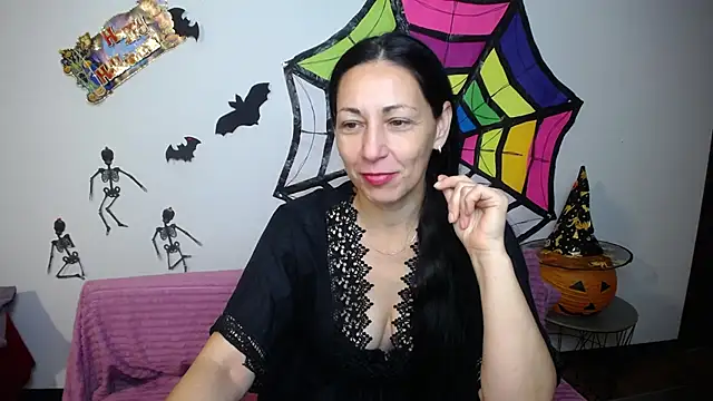 LiluGrants online show from 10/21/25, 06:30