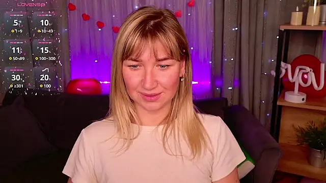 MilaBott online show from 02/13/25, 11:47