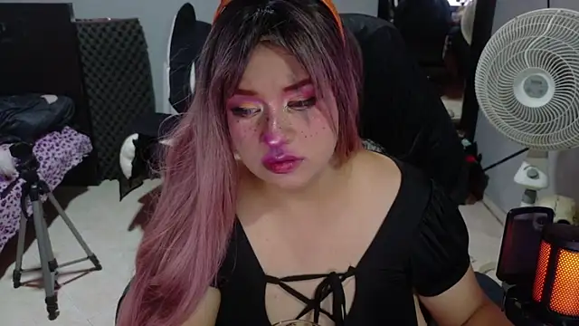 MaggaCass online show from 10/26/25, 12:38