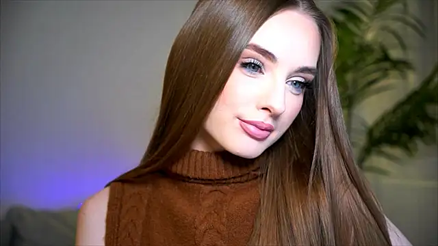 petitegonwiild online show from 12/19/25, 10:06