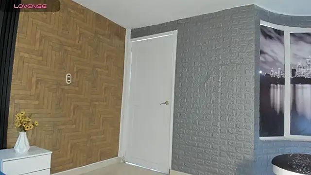 Laross25 online show from 02/24/26, 08:07