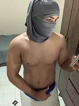 Brasileirinhoo online show from 03/11/26, 05:52