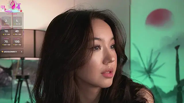 Lin kun online show from 11/04/25, 12:10