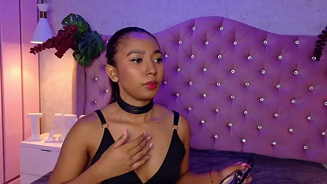 GabrielaLugo online show from 11/20/25, 02:50