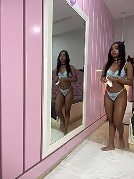 GabrielaLugo online show from 12/19/25, 12:01