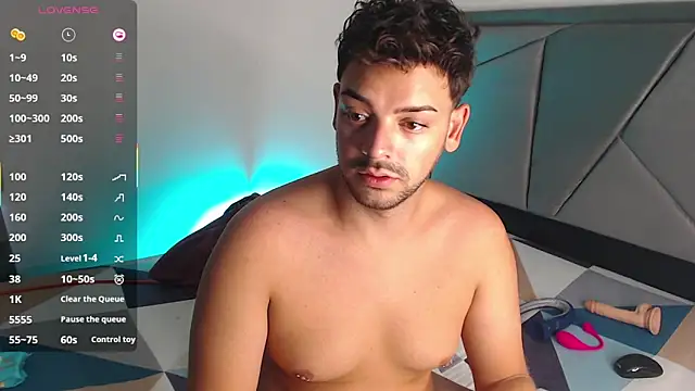 Snapshot of Logan_cocky chatting on 09/10/25, 06:08 Logan cocky online show from 09/10/25, 06:08