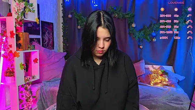 DorisGaillard online show from 11/23/25, 05:13