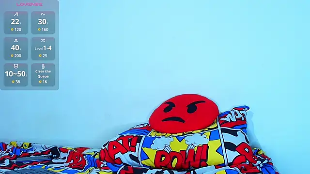 Snapshot of Thomass00 chatting on 12/28/24, 05:33 Thomass00 online show from 12/28/24, 05:33