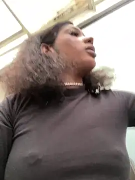 TIFFANYYSTAR online show from 01/20/25, 02:25