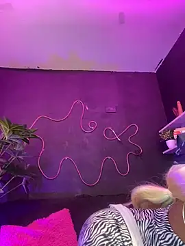 TIFFANYYSTAR online show from 09/29/25, 05:29