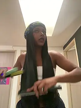 TIFFANYYSTAR online show from 12/19/25, 05:31