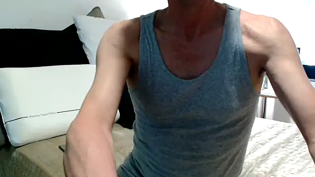 ImYourXtoy online show from 05/31/26, 07:04