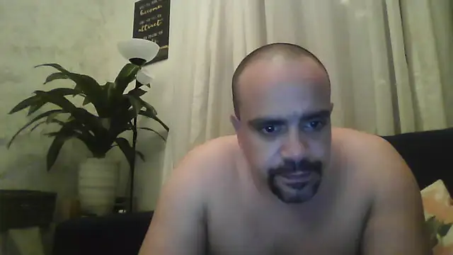 MonicaEGY online show from 10/02/25, 11:01