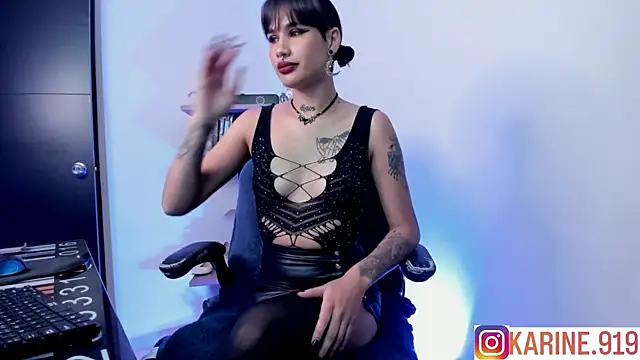 Snapshot of saeko_karine chatting on 02/18/25, 10:25 saeko karine online show from 02/18/25, 10:25