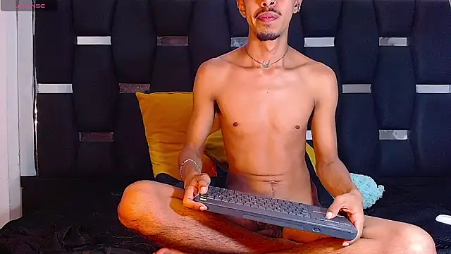 RyanRizzo online show from 12/03/24, 06:17