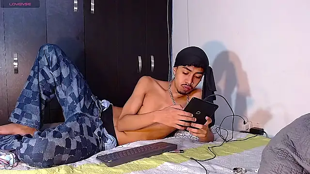 RyanRizzo online show from 01/05/25, 09:47