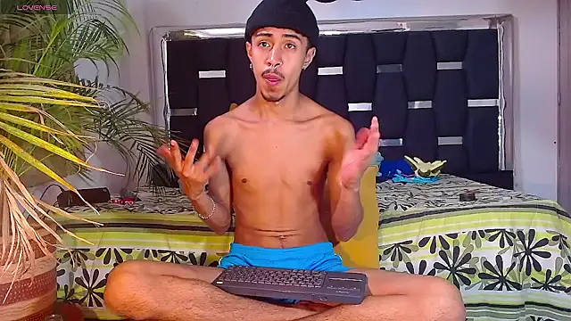 RyanRizzo online show from 01/30/25, 09:14