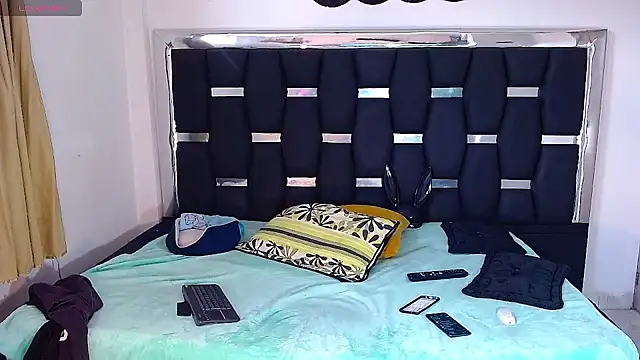 RyanRizzo online show from 02/10/25, 09:04