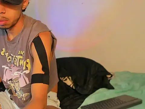 RyanRizzo online show from 10/09/25, 04:21