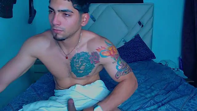 Snapshot of Rich_boy01 chatting on 02/03/25, 08:57 Rich boy01 online show from 02/03/25, 08:57