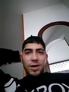 Snapshot of Rich_boy01 chatting on 02/18/25, 10:58 Rich boy01 online show from 02/18/25, 10:58