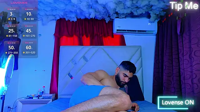 Rich boy01 online show from 05/05/26, 04:04
