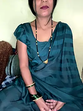 PUNAM BABY1 online show from 12/18/25, 10:43